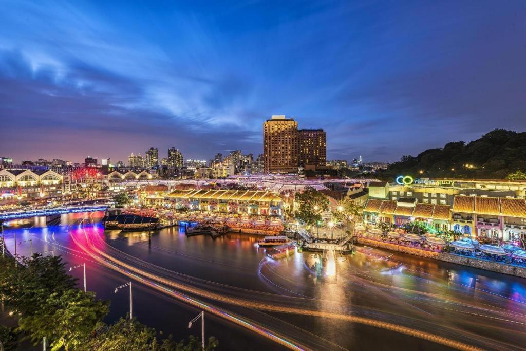Vintage Inn @ Clarke Quay Singapore Exterior photo
